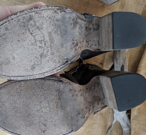 Freebird Baker in Stone - Picture 6 of 9